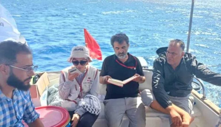 Dari Indonesia ke Gaza, Langkah Nyata Wanda Hamidah Menembus Blokade